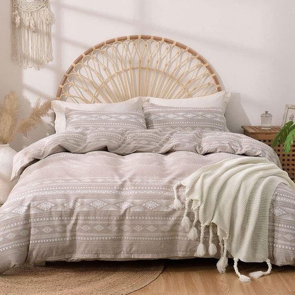 Amazon.com: YuHeGuoJi Geometric Aztec Duvet Cover King 100  Duvet Cover King Size, Soft Microfiber Boho Aztec Quilt Cover Set White Geometri